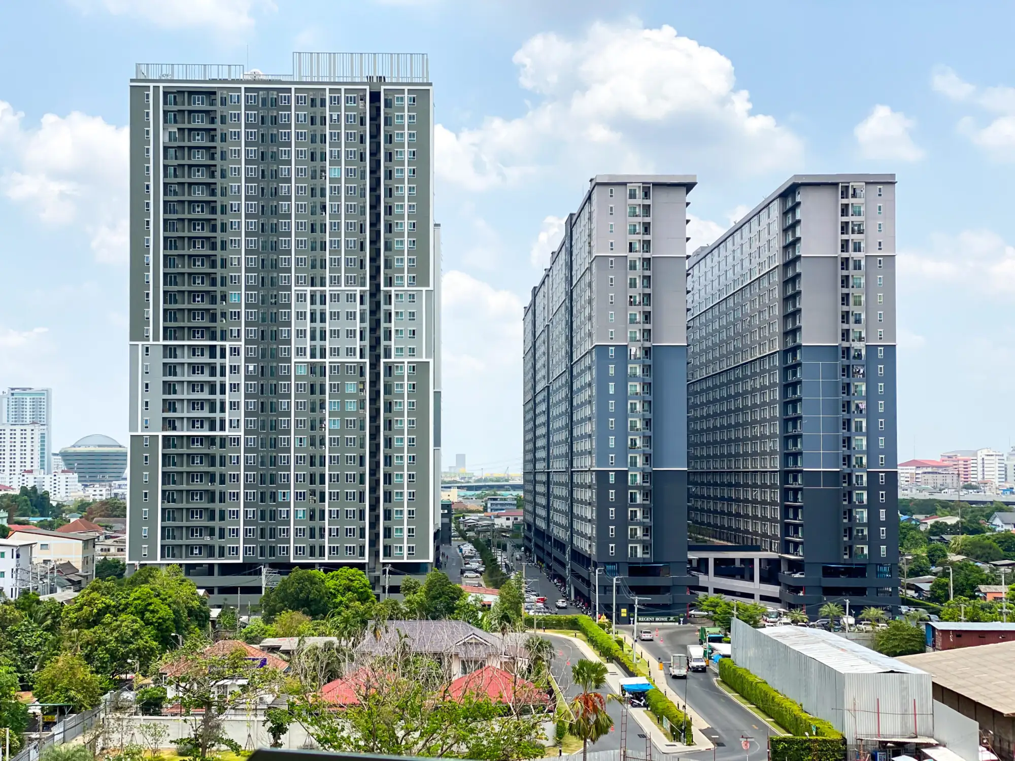 210907_thailand-renting-3tips_Condominium-scaled.jpg